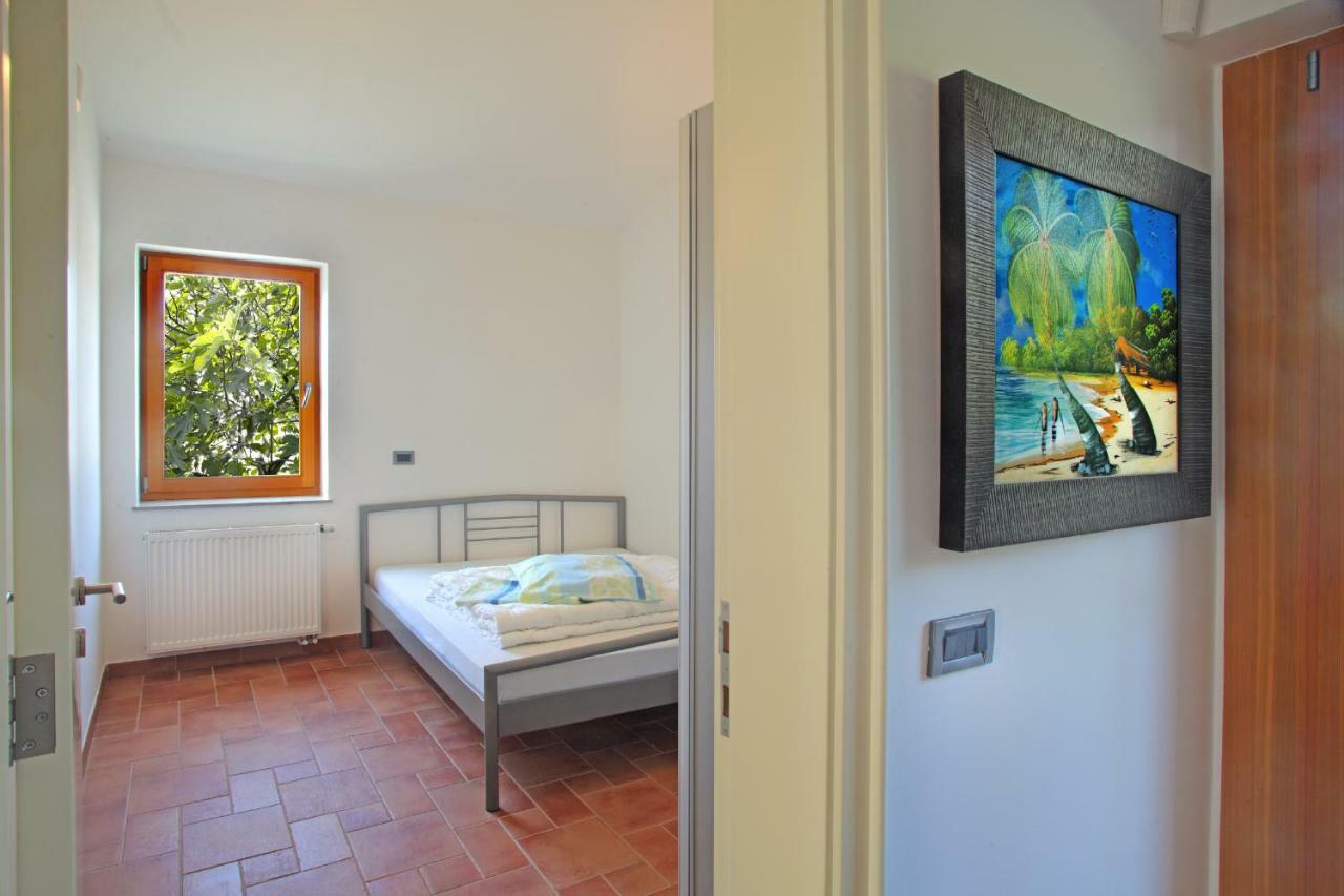 Spacious Villa In Parecag With A Swimming Pool Sečovlje エクステリア 写真