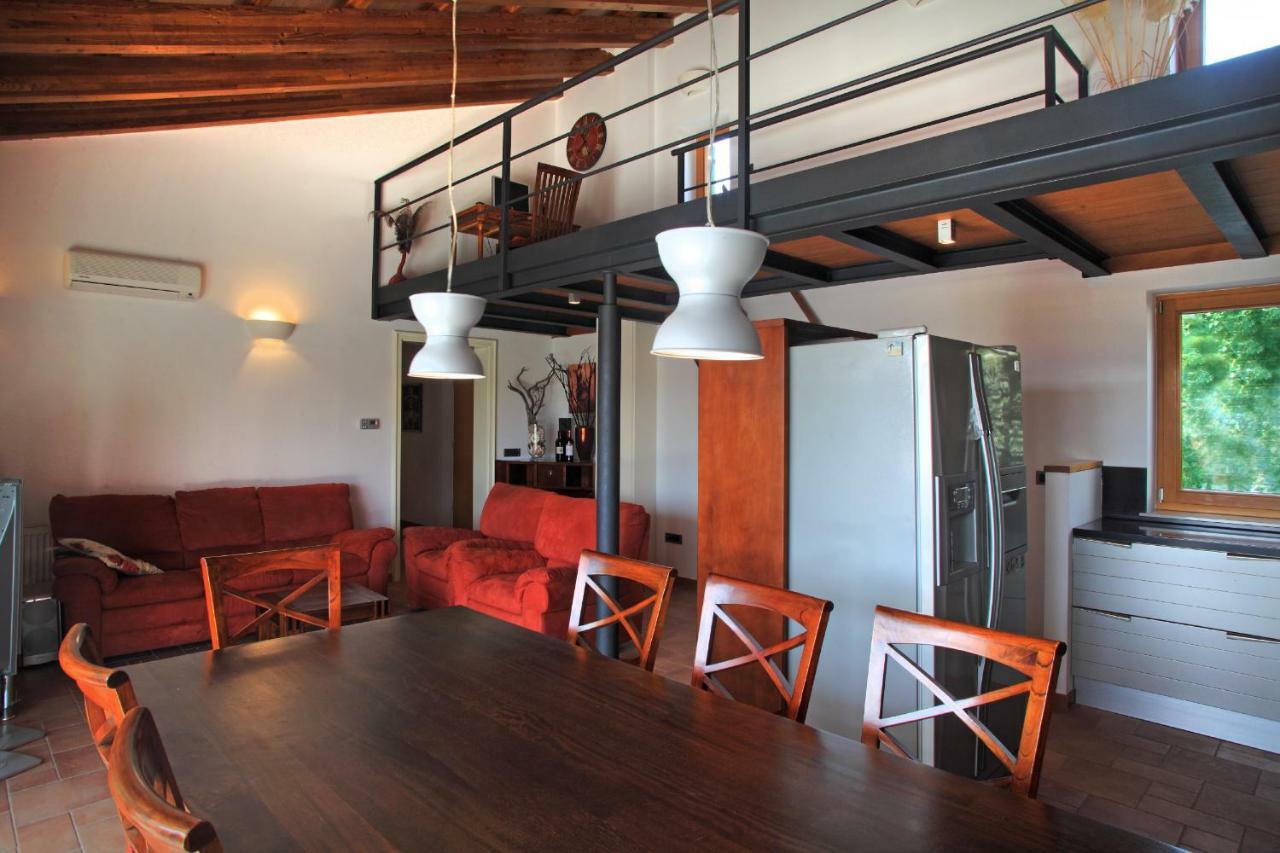 Spacious Villa In Parecag With A Swimming Pool Sečovlje エクステリア 写真